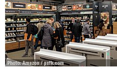 At Amazon Go stores, shoppers don't have to pay. Instead they have to scan their phones when they enter the store, and then the store monitors what the shoppers pick up and charges them when they leave the store. | Photo: Amazon / psfk.com | https://www.psfk.com/2018/01/interview-amazon-go-visit-oak-labs.html